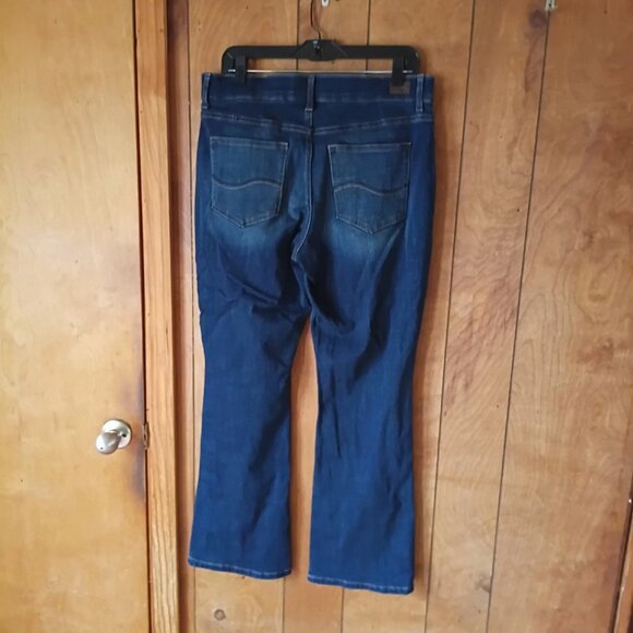 Lee Women's Bootcut Reg Fit Mid Rise Jeans Size 14 Short - Picture 5 of 7